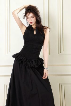 Elegant Black Chinese Style Buttoned Puff Long Skirt - Slimming Hollow-Out Design, Perfect for Formal Ceremonies and Events