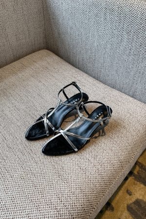 Elegant French Pointed Toe Stiletto Sandals for Women - 2025 New Style Cross Strap Summer Commuting Shoes