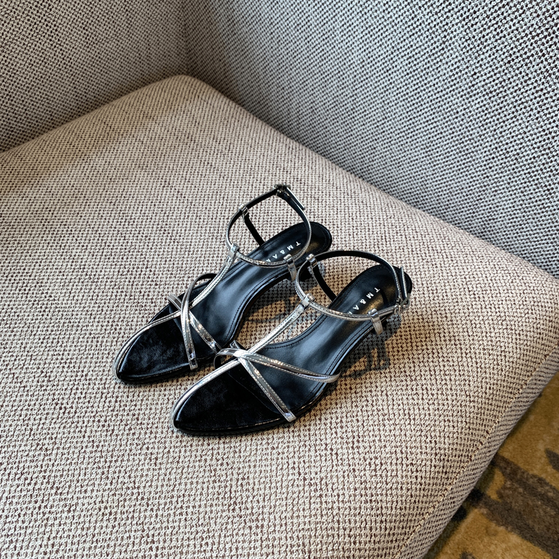 Elegant French Pointed Toe Stiletto Sandals for Women - 2025 New Style Cross Strap Summer Commuting Shoes Elegant French Pointed Toe Stiletto Sandals for Women - 2025 New Style Cross Strap Summer Commuting Shoes