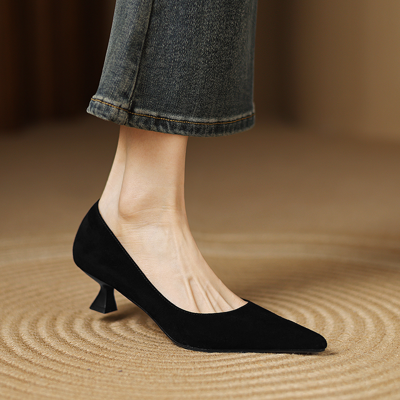 Elegant Minimalist Genuine Leather Pointed Toe Kitten Heel Shoes for Women - Office Professional Commuter Style Elegant Minimalist Genuine Leather Pointed Toe Kitten Heel Shoes for Women - Office Professional Commuter Style