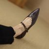 Elegant Retro Chunky Heel Mary Jane Shoes for Women - Pointed Toe One-Strap Flats for Commuting, Vintage Style Footwear