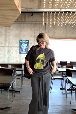 Elegant Round Neck Short Sleeve Dog Print T-Shirt for Women - Versatile Spring/Summer Fashion Top, Perfect for Casual 90s Y2K Style