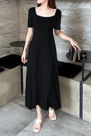 Elegant Vintage A-Line Dress with Flared Hem, Slimming Mid-Sleeves, High-Waisted Ribbed Cotton for Summer 2025