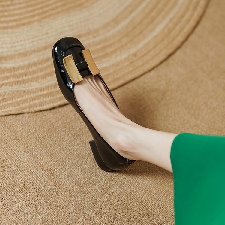 Elegant Vintage Metal Buckle Flat Square-Toe Women's Leather Shoes - Soft Sole, French Style Footwear for Effortless Chic Elegant Vintage Metal Buckle Flat Square-Toe Women's Leather Shoes - Soft Sole, French Style Footwear for Effortless Chic