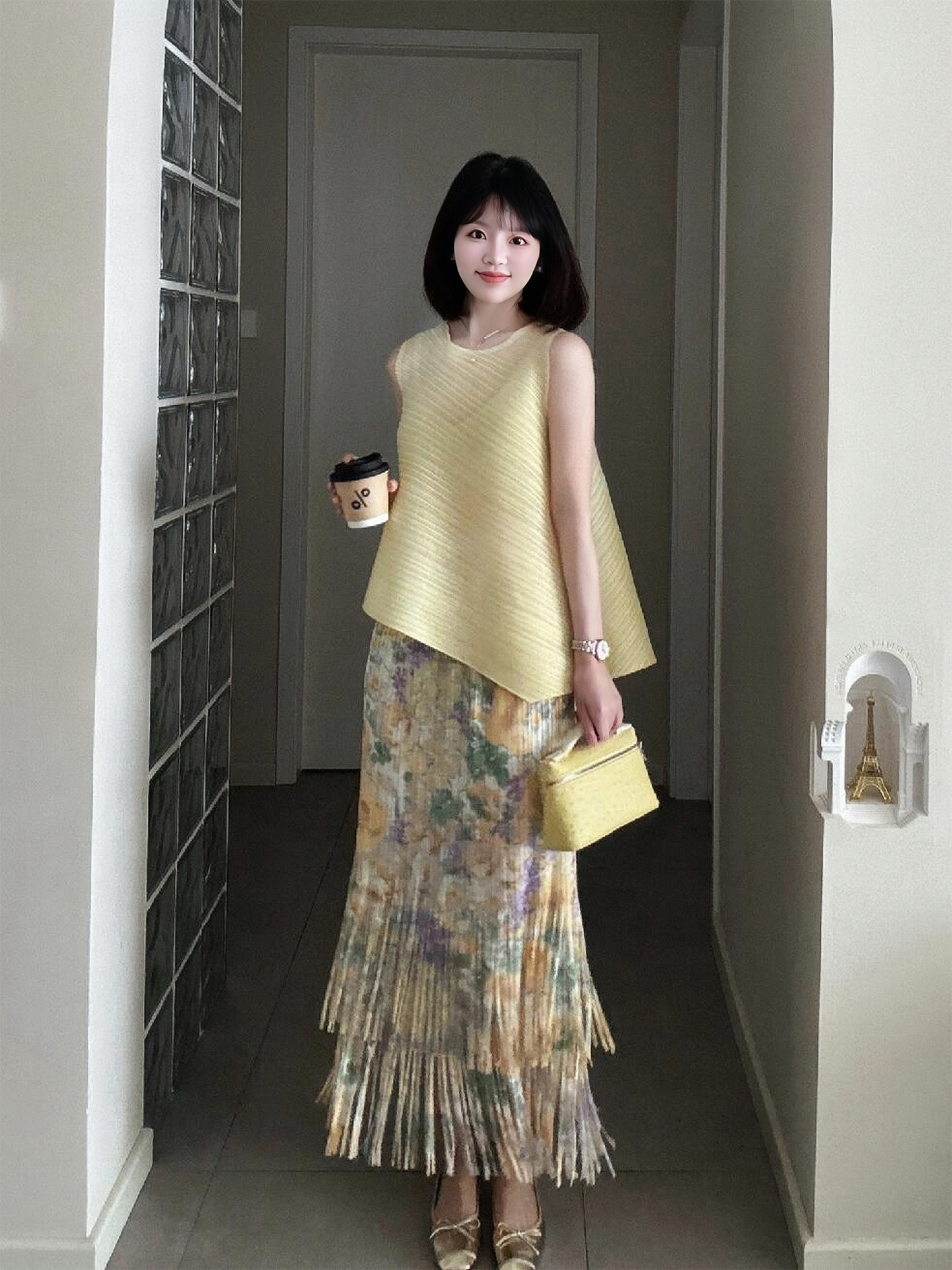 Elegant White Sleeveless Top with Pleated Tassel Skirt - Spring Summer Women's Fashion, Miyake Style, Chic and Trendy Look Elegant White Sleeveless Top with Pleated Tassel Skirt - Spring Summer Women's Fashion, Miyake Style, Chic and Trendy Look