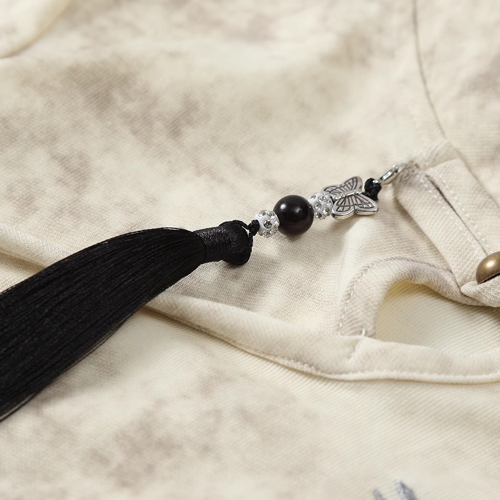 Elegant Women's Fitted Tie-Dye Embroidered Short-Sleeve T-Shirt in Pure Cotton - Chinese Style National Wind Top for Effortless Chic Elegant Women's Fitted Tie-Dye Embroidered Short-Sleeve T-Shirt in Pure Cotton - Chinese Style National Wind Top for Effortless Chic