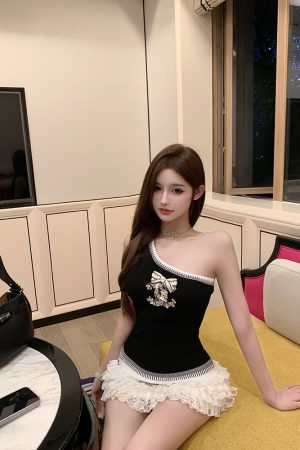 Embellished Sequin Sleeveless Fitted Top with Diagonal Shoulder and Bow - Trendy Party Wear for Y2K and 90s Style