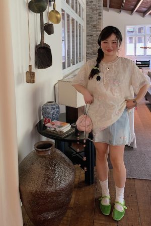 Embroidered Chinese Style Lace T-Shirt for Women, Short Sleeve Plus Size Top, Summer 2025 Fashion, Bohemian & National Wind Design