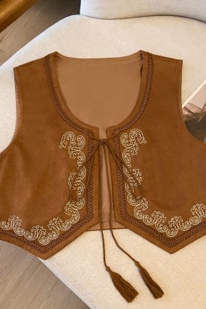 Ethnic Style Brown Suede Embroidered Lace-Up Vest for Women - Versatile Backless Travel Outfit with Artistic Temperament