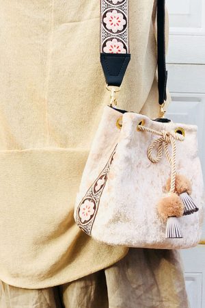 Ethnic Style Embroidered Velvet Bucket Bag for Women - Trendy Crossbody Handbag for Autumn/Winter 2024 Fashion