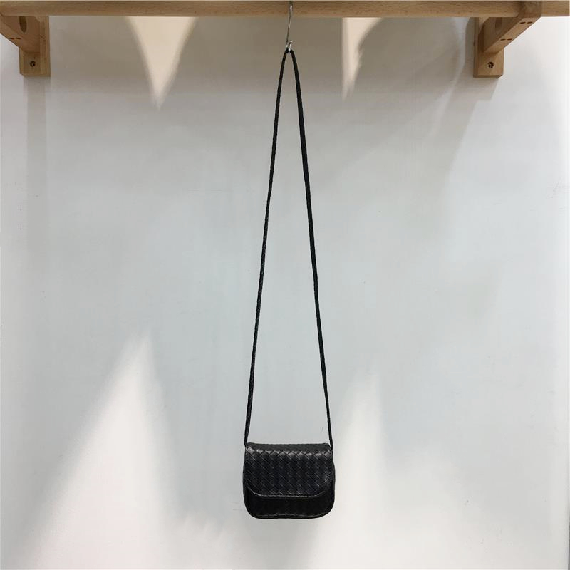 Exquisite Mini Woven Bag - Cute Fashionable Crossbody Coin Purse & Card Holder - Chic Square Design for Niche Style Lovers Exquisite Mini Woven Bag - Cute Fashionable Crossbody Coin Purse & Card Holder - Chic Square Design for Niche Style Lovers