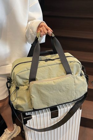 Fashionable Foldable Short Trip Bag for Women - Large Capacity Business Tote with Dry Wet Separation for Travel and Fitness