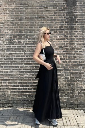 Faux Two-Piece Black Vest Dress - American Street Style Mid-Length Sleeveless Dress with Slimming Fit and Long Skirt