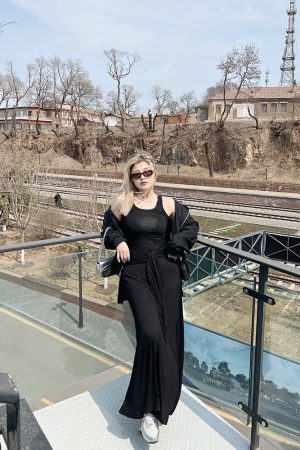 Faux Two-Piece Black Vest Dress - American Street Style Mid-Length Sleeveless Dress with Slimming Fit and Long Skirt