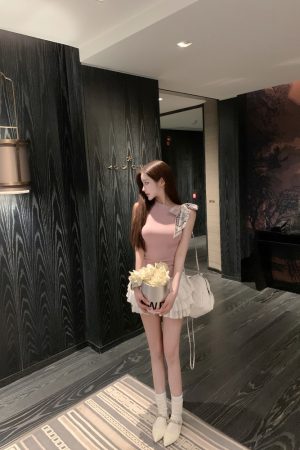 Fitted Irregular Style Tank Top - Luna 316 Design Sense with Pure Desire Aesthetic for Trendy 90s and Y2K Fashion