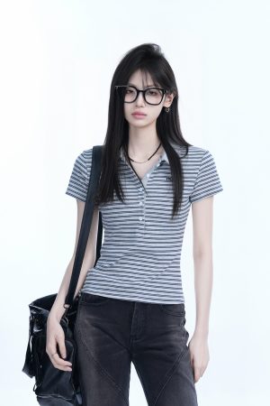 Fitted Short-Sleeve Striped Polo Shirt for Women - European American College Style, Slimming Design, Trendy Casual Wear