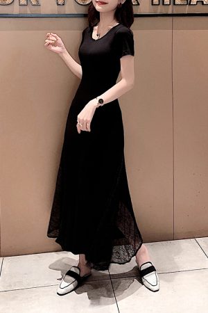 Fitted Spliced Short-Sleeve Dress, Modal, Slimming Lace Round Neck, Black Long Dress, 2025 Summer Style, European American Fashion