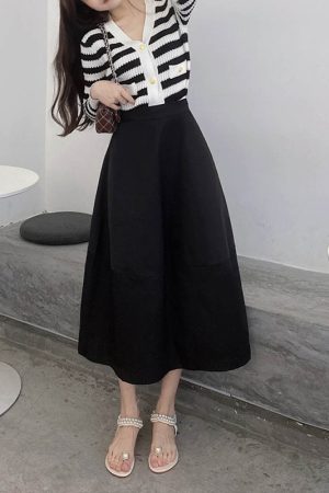 Floral Bud High-Waisted Flare Skirt - Slimming Mid-Length Commuter Style for Spring/Summer 2025