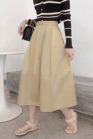 Floral Bud High-Waisted Flare Skirt - Slimming Mid-Length Commuter Style for Spring/Summer 2025