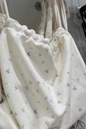 Floral Drawstring Small Backpack - Casual Canvas Tote Bag with Large Capacity for Commuting - Trendy Niche Design