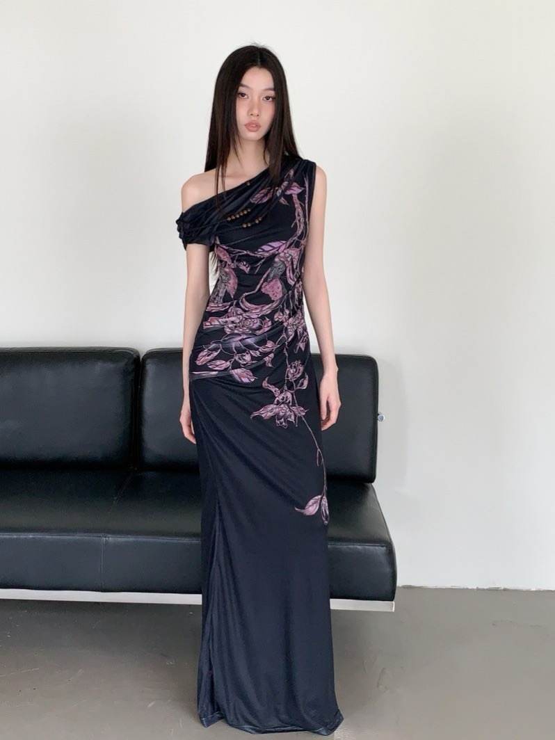 Floral Elastic Mesh Vest Top with Wrinkled Slim Fit for a Desert Island Night, Perfect for Y2K and Current Trends Floral Elastic Mesh Vest Top with Wrinkled Slim Fit for a Desert Island Night, Perfect for Y2K and Current Trends