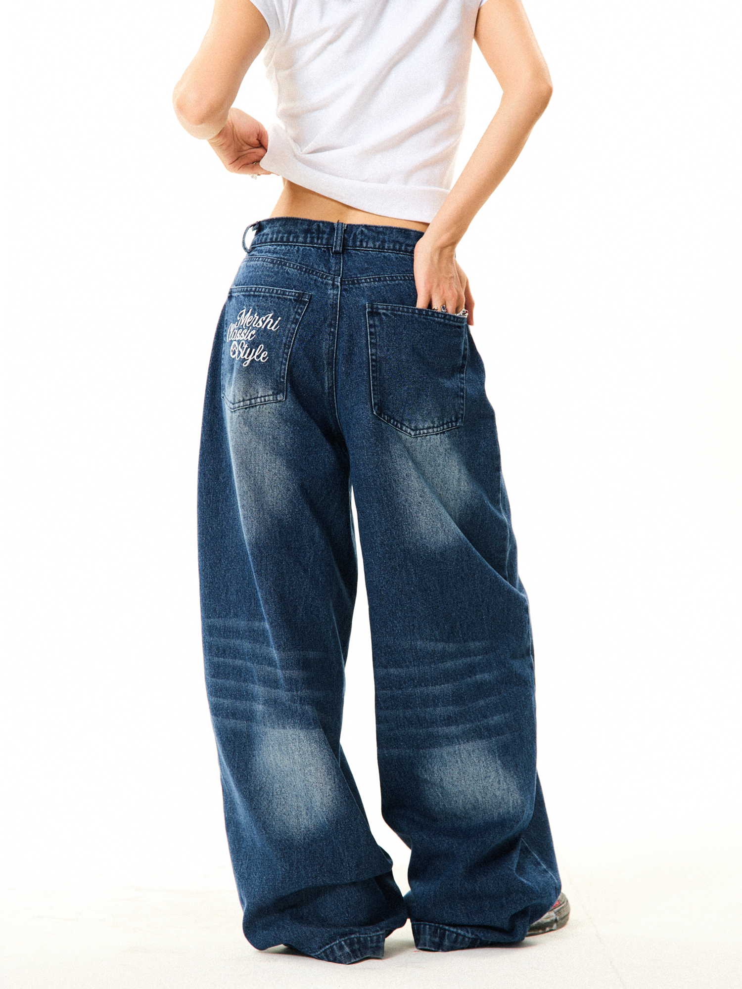 Floral Embroidered Denim Pants for Women - American Retro Casual Loose Wide-Leg Trousers, Y2K Inspired Fashion Floral Embroidered Denim Pants for Women - American Retro Casual Loose Wide-Leg Trousers, Y2K Inspired Fashion