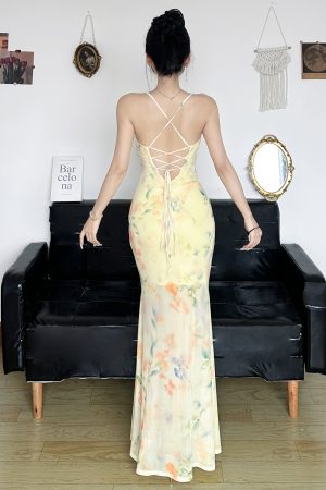 Floral Mesh Mermaid Long Dress - Women's Lace V-Neck Fishbone Waist-Defining Vacation Dress in South France Garden Style