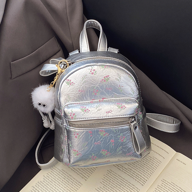 Floral Print Backpack for Women - 2025 High-End Travel & Hiking Bag, Niche Design, Fashionable Leisure Style Floral Print Backpack for Women - 2025 High-End Travel & Hiking Bag, Niche Design, Fashionable Leisure Style