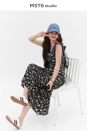 Floral Ruffled Sleeve Tea Dress - Curvy Fit, Waist-Defined, Vintage-Inspired Floral Print, Perfect for Y2K and Summer Events