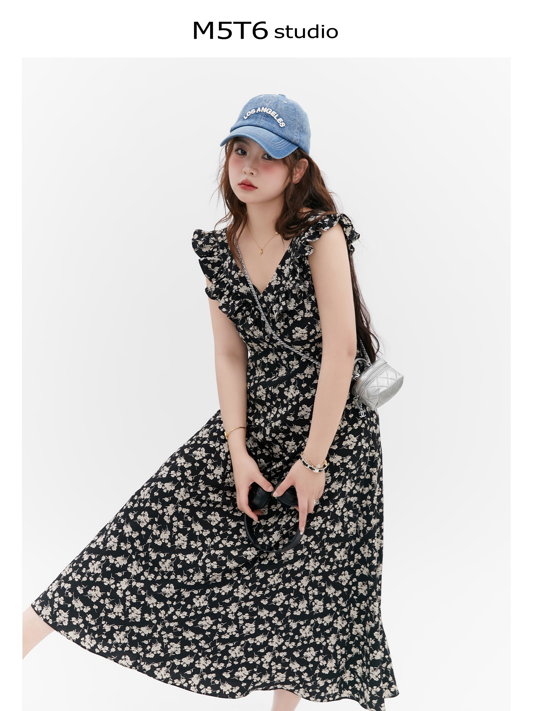 Floral Ruffled Sleeve Tea Dress - Curvy Fit, Waist-Defined, Vintage-Inspired Floral Print, Perfect for Y2K and Summer Events Floral Ruffled Sleeve Tea Dress - Curvy Fit, Waist-Defined, Vintage-Inspired Floral Print, Perfect for Y2K and Summer Events