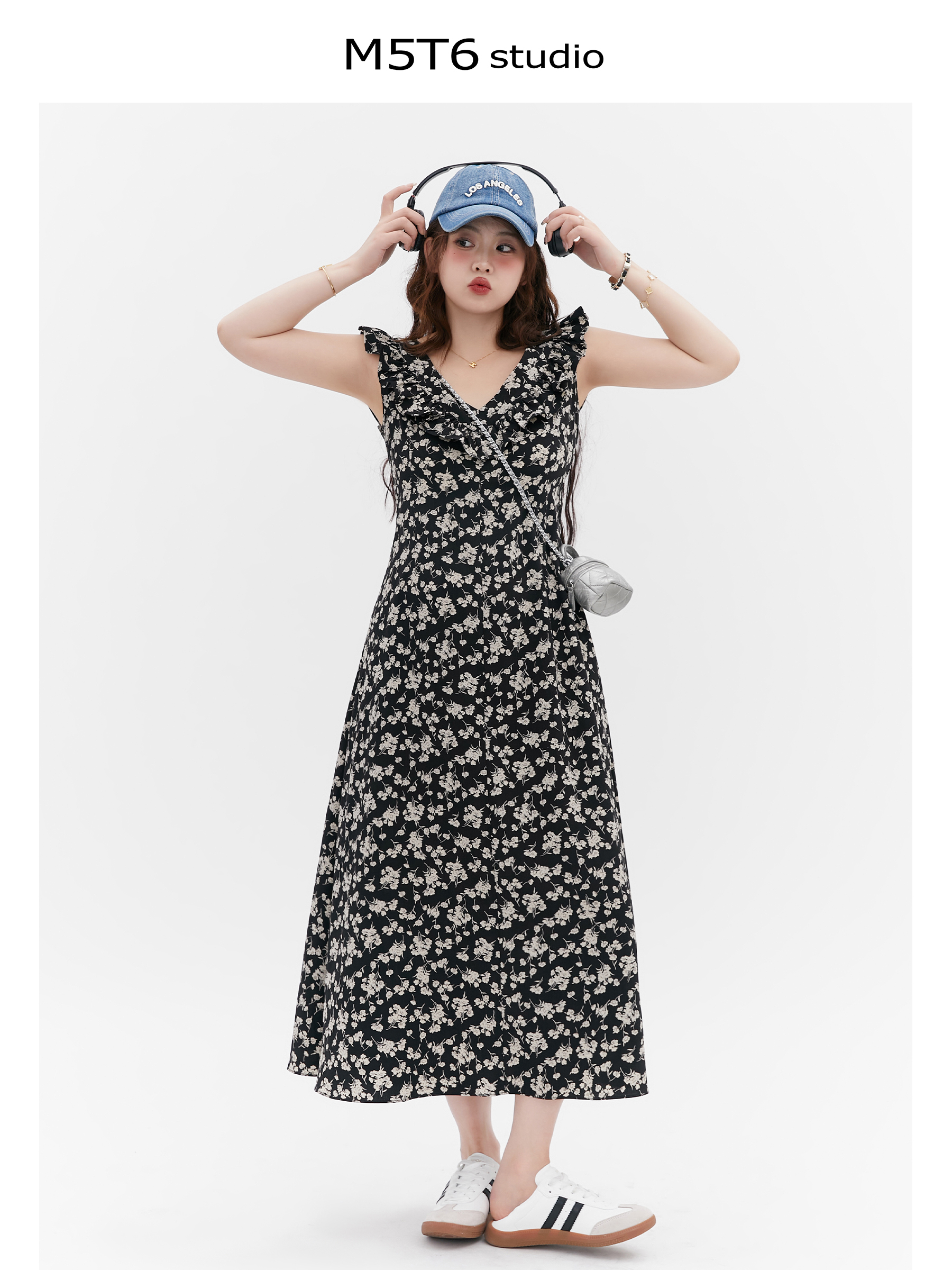 Floral Ruffled Sleeve Tea Dress - Curvy Fit, Waist-Defined, Vintage-Inspired Floral Print, Perfect for Y2K and Summer Events Floral Ruffled Sleeve Tea Dress - Curvy Fit, Waist-Defined, Vintage-Inspired Floral Print, Perfect for Y2K and Summer Events