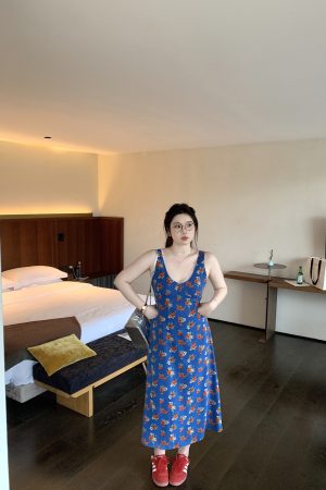 Florence Blue Vintage Floral Sleeveless Dress with V-Neck and Organza Waist-Defined Design - Perfect for 90s and Y2K Style Events