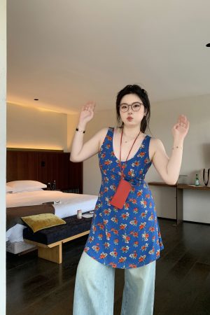 Florence Blue Vintage Floral Sleeveless Dress with V-Neck and Organza Waist-Defined Design - Perfect for 90s and Y2K Style Events