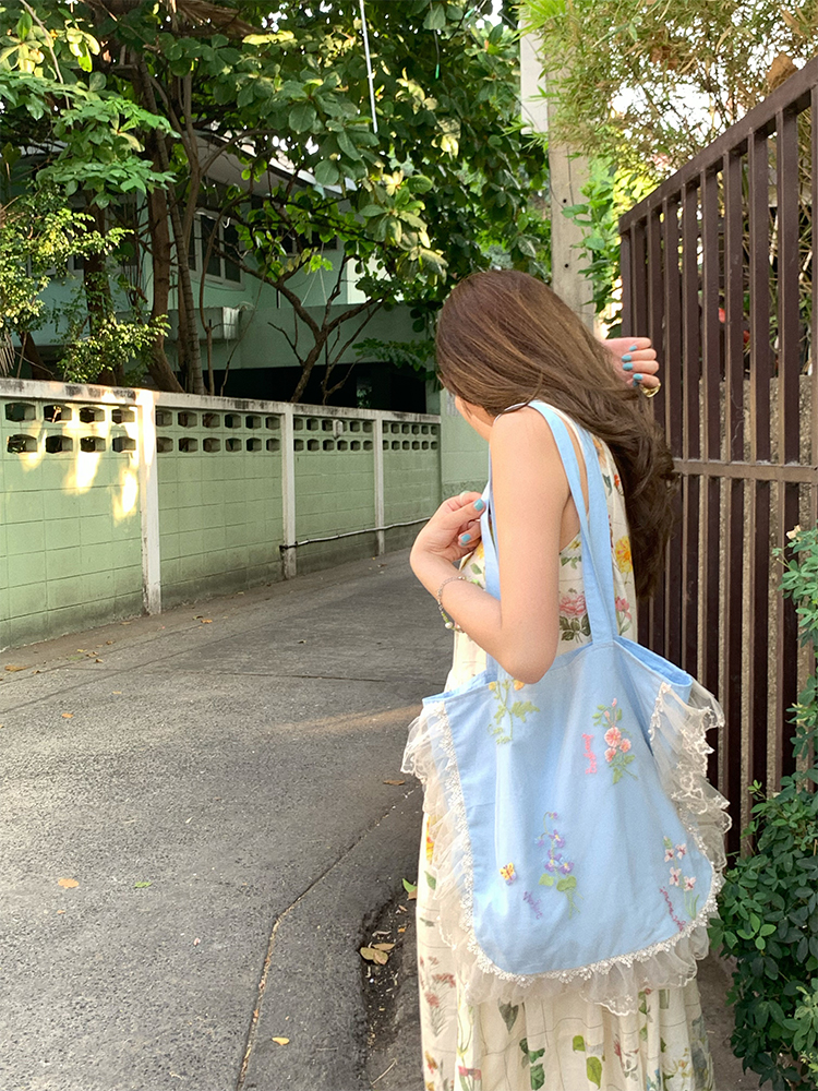 Flower Butterfly Lace Pearl Shimmering Crossbody Bag - Women's Vintage Summer Large Capacity Shoulder Bag Flower Butterfly Lace Pearl Shimmering Crossbody Bag - Women's Vintage Summer Large Capacity Shoulder Bag