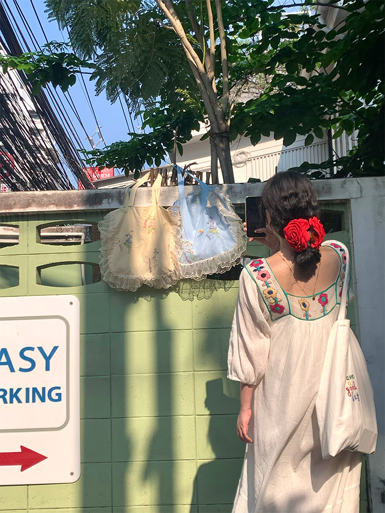 Flower Butterfly Lace Pearl Shimmering Crossbody Bag - Women's Vintage Summer Large Capacity Shoulder Bag Flower Butterfly Lace Pearl Shimmering Crossbody Bag - Women's Vintage Summer Large Capacity Shoulder Bag