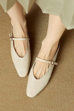 French Retro Genuine Leather Height-Increasing Slip-On Mules for Women - Comfortable Flat-Toe Half Slippers