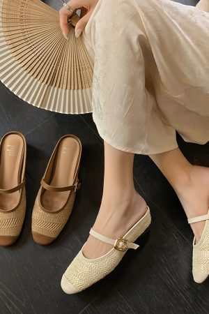 French Retro Roman Straw Woven Open-Toe Half Slippers for Women - Wedge Lazy Slip-On Shoes in Vintage Style
