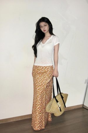 French Style Artistic Floral Half Skirt - Sweet Little Pumpkin Slimming H-Line White T-Shirt - Trendy Y2K Fashion