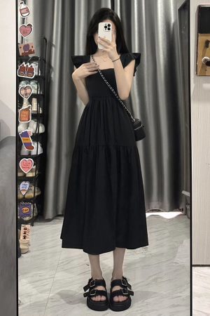 French-Style Black Square Neck Sleeveless Dress with Small Flying Sleeves for Women - 2025 Summer Petite Slim Mid-Length Fashion.