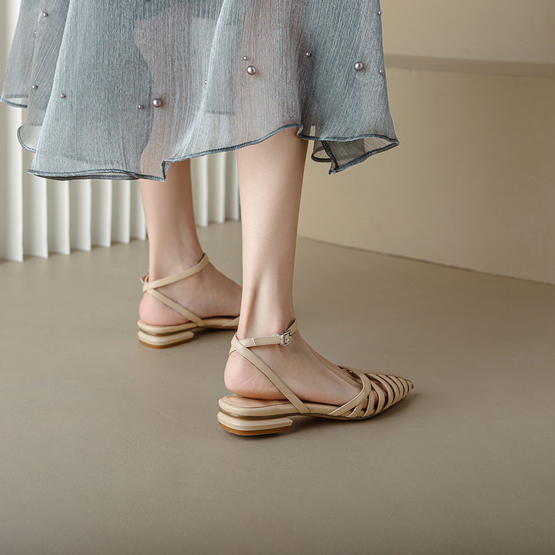 French Style Genuine Leather Retro Pointed Low Chunky Heel Roman Sandals for Women - Artistic Pig Cage Summer Shoes French Style Genuine Leather Retro Pointed Low Chunky Heel Roman Sandals for Women - Artistic Pig Cage Summer Shoes