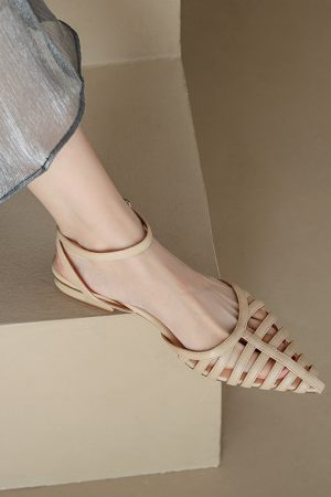 French Style Genuine Leather Retro Pointed Low Chunky Heel Roman Sandals for Women - Artistic Pig Cage Summer Shoes