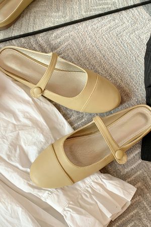 French-Style Half Slippers for Women - Versatile Flat Mules Sandals, Small Fragrant Wind Bag Design, Perfect for Casual Chic Looks