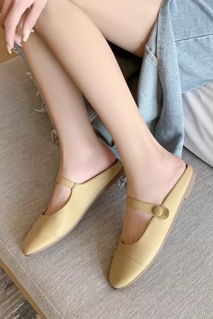 French-Style Half Slippers for Women - Versatile Flat Mules Sandals, Small Fragrant Wind Bag Design, Perfect for Casual Chic Looks