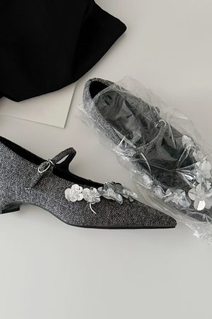 French Style One-Strap Chunky Heel Mary Jane Shoes, Pointed Toe, Shallow Mouth, Sheepskin Commuting High Heels