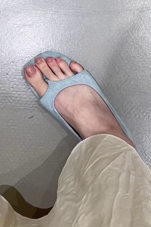 French Style Sheepskin Height-Increasing Thong Sandals for Women - Versatile Slip-On Roman Flip-Flops for Outdoor Wear