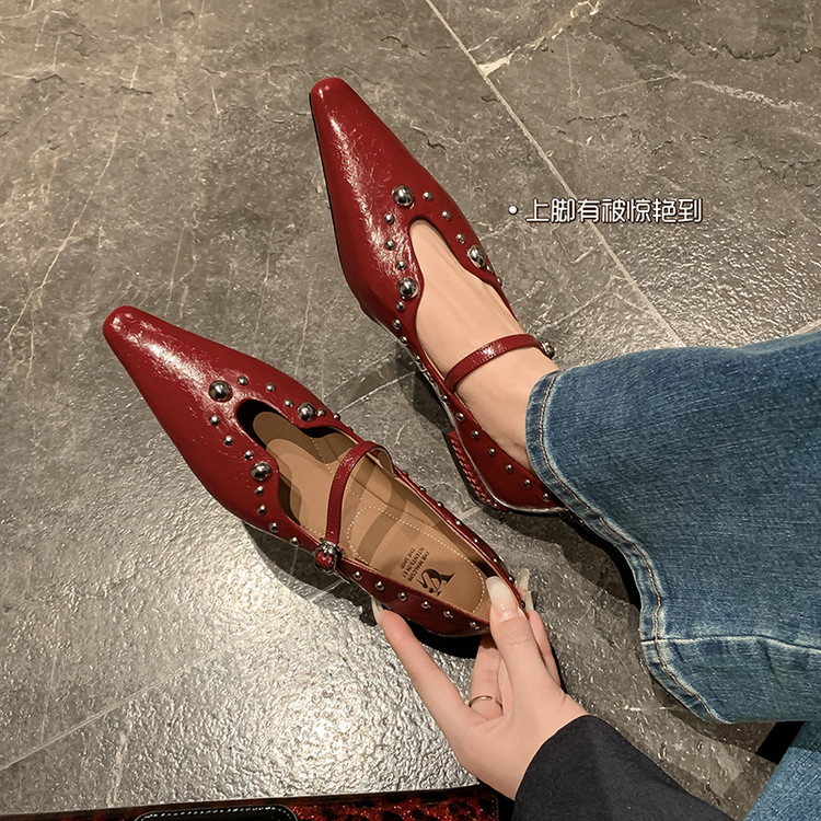 French-Style Studded Pointed Toe Stiletto High Heels Women's Genuine Leather Mary Jane Shoes - Chic Italian Fashion French-Style Studded Pointed Toe Stiletto High Heels Women's Genuine Leather Mary Jane Shoes - Chic Italian Fashion