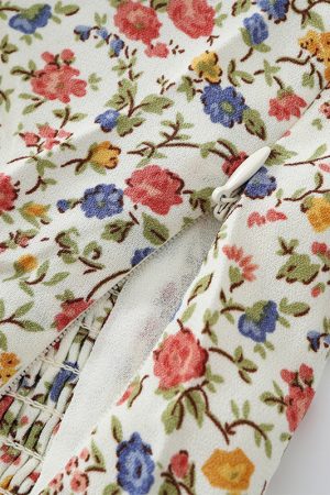 French-Style V-Neck Vacation Camisole - Slim Fit Summer Top for Spicy Girls - 2025 Fashion Essential