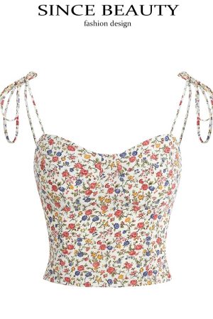 French-Style V-Neck Vacation Camisole - Slim Fit Summer Top for Spicy Girls - 2025 Fashion Essential