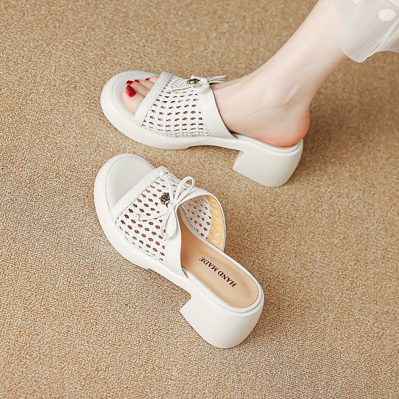 French Style Women's Thick-Soled Hollow Mesh High Heels - Comfortable Non-Fatigue Design, Perfect for Italian Corso Venezia Inspired Looks French Style Women's Thick-Soled Hollow Mesh High Heels - Comfortable Non-Fatigue Design, Perfect for Italian Corso Venezia Inspired Looks