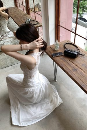 French Summer V-Neck Lace Dress Women's A-Line Vintage Slim Long Dress - Elegant 90s Inspired Style